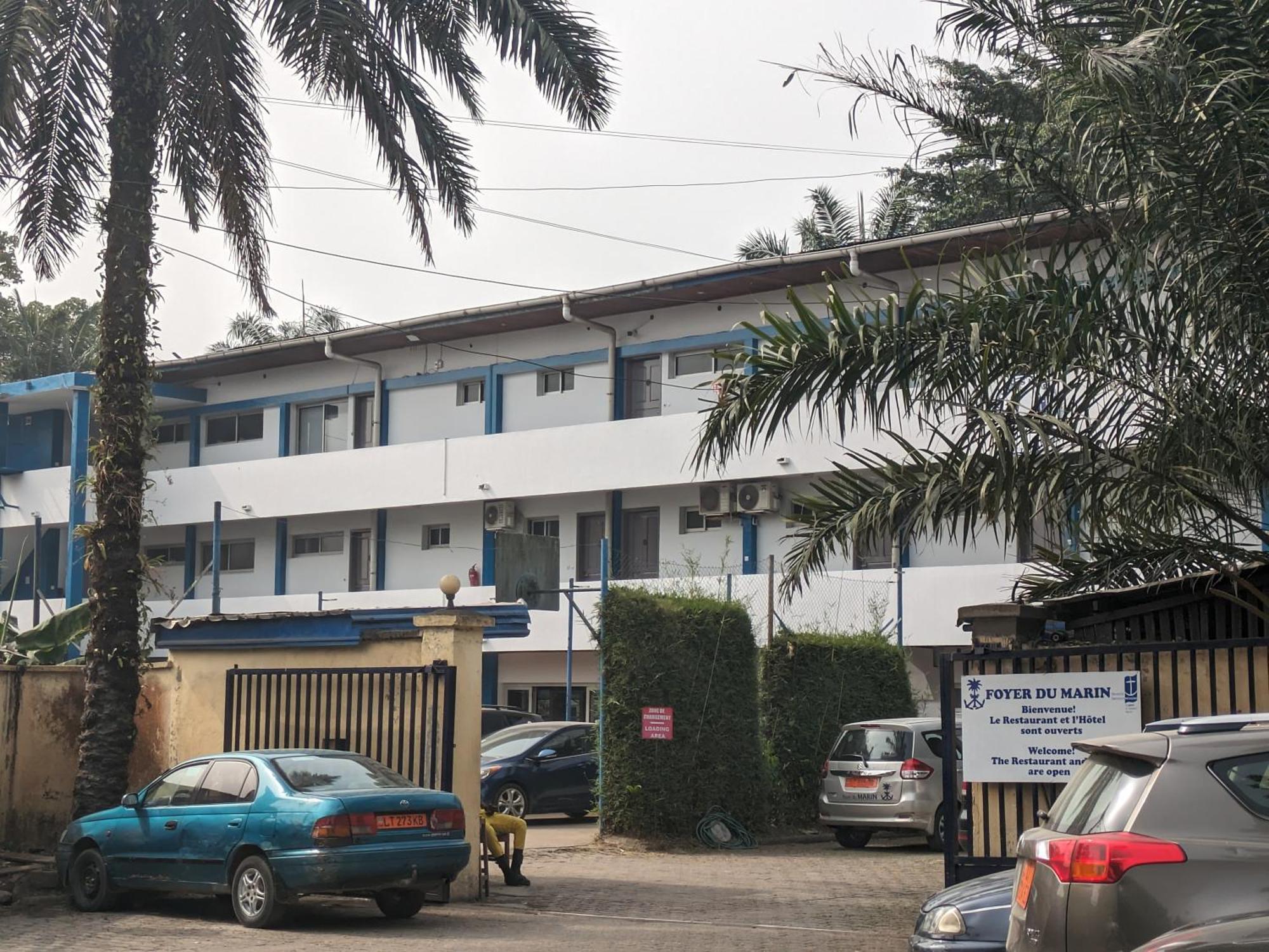 Foyer Du Marin Hotel Douala Exterior photo